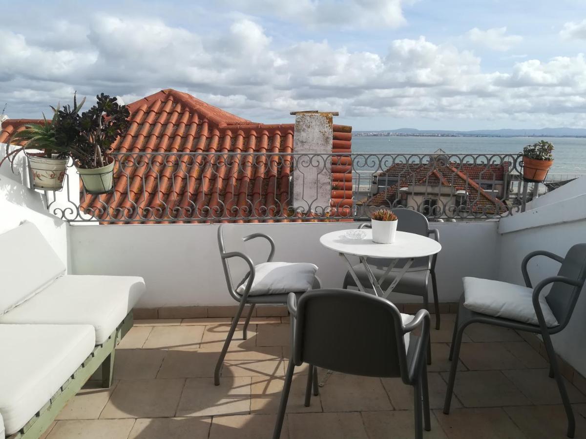 Little River View Triplex In Alfama Lisboa Εξωτερικό φωτογραφία